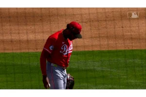 Hunter Greene’s Elbow Injury Update Brings Hope to Reds Fans