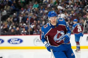 Jonathan Drouin, Ryan Pulock Doubtful for Islanders vs Ducks Game