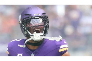 Vikings Shock Fans by Putting Jonathan Greenard on Trade Block