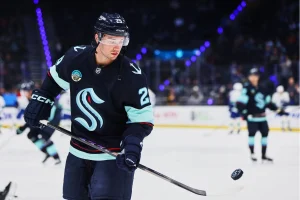 Jordan Eberle’s Stunning Goal Shines in Kraken Win