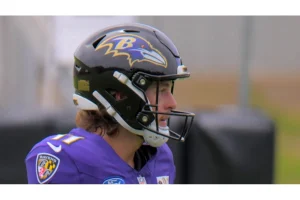 Giants Sign Jordan Stout as NFL’s Highest-Paid Punter