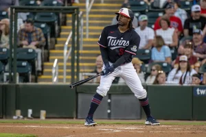 Josh Bell Aims to Ignite Twins’ Offense in 2026 Season