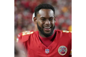 Panthers Eye JuJu Smith-Schuster to Boost WR Depth