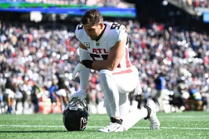 Kaden Elliss Returns to Saints on $33M Deal After Falcons Stint