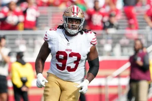 Why 49ers Are Letting Kalia Davis Hit Free Agency