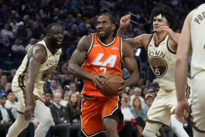 Sixers Tried Trading for Kawhi Leonard Before Deadline