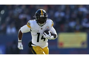 Steelers Risk Losing MVP Kenneth Gainwell in Free Agency