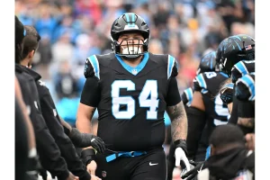Kenny Pickett Signs $7.5M Deal with Carolina Panthers