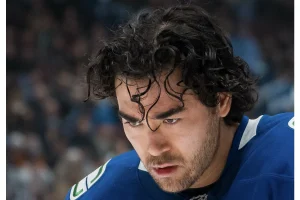 Kiefer Sherwood Locks In 5-Year Sharks Extension Worth $28.75M
