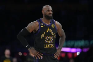 LeBron James Snubs Warriors in Shocking Offseason Twist