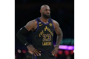 LeBron James Breaks NBA Field Goal Record, Magic Reacts