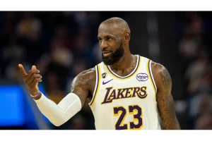 LeBron James Reportedly Rejects Warriors in Free Agency Talks