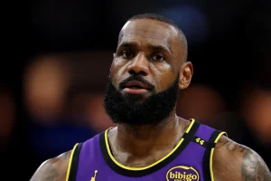 LeBron James Surpasses Kareem Abdul-Jabbar’s Record Milestone