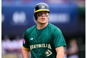 Will Liam Hendriks Make the Twins’ Opening Day Roster?