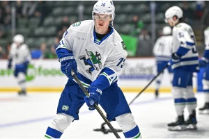 Bruins Sneak Lukas Reichel in Last-Minute Trade Deal