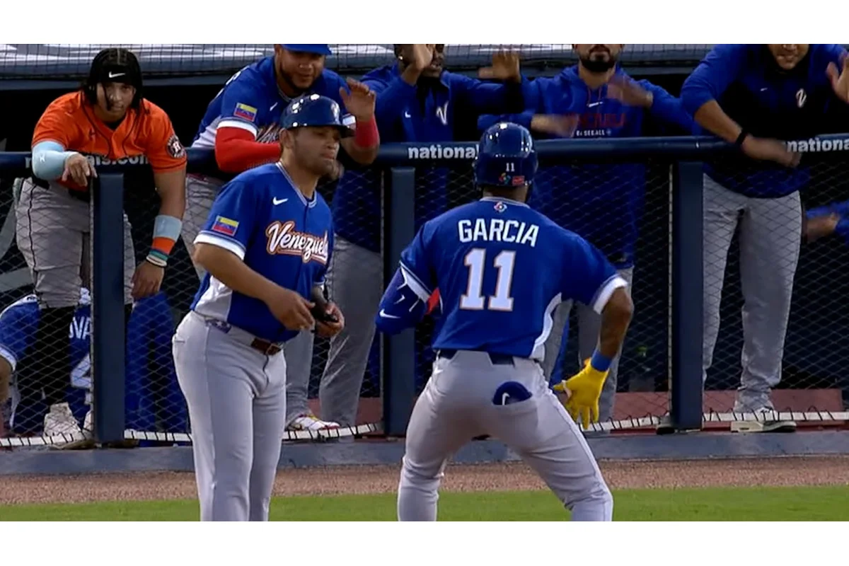 MLB