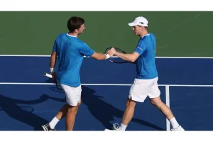 Max Schoenhaus Faces Yi Zhou in Fujairah Clash: Who Wins?
