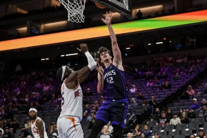 Maxime Raynaud Dominates Bulls, Shaping Kings’ Future Now
