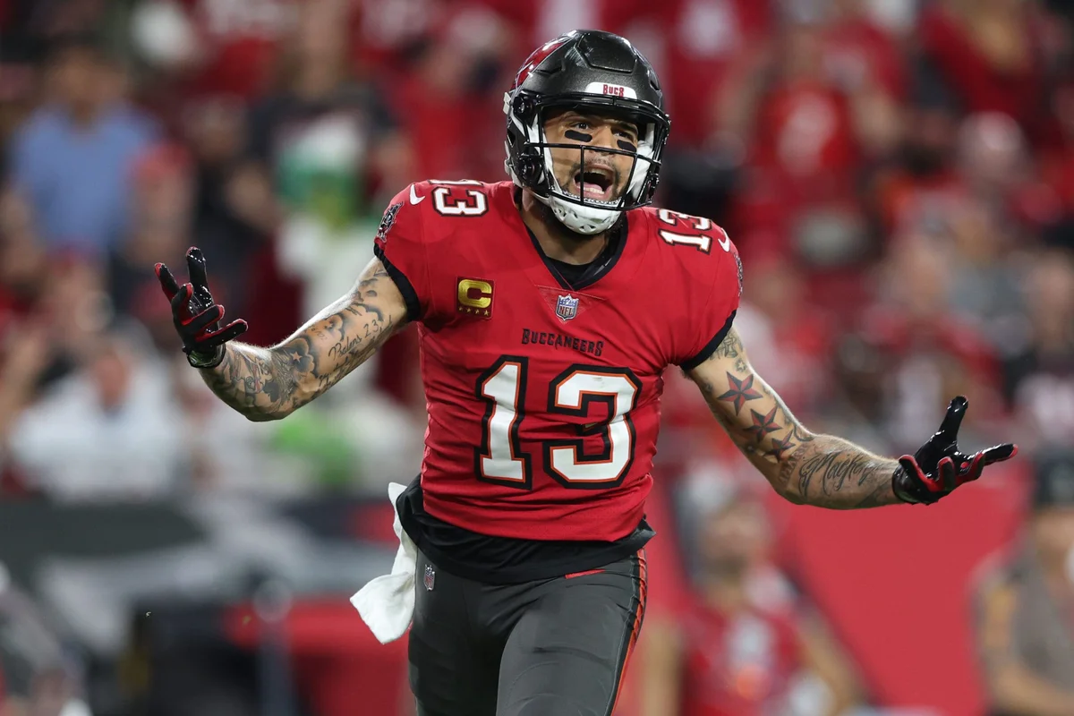 Mike Evans