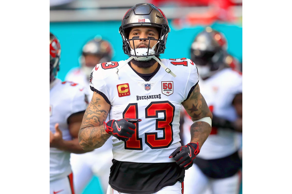 Mike Evans