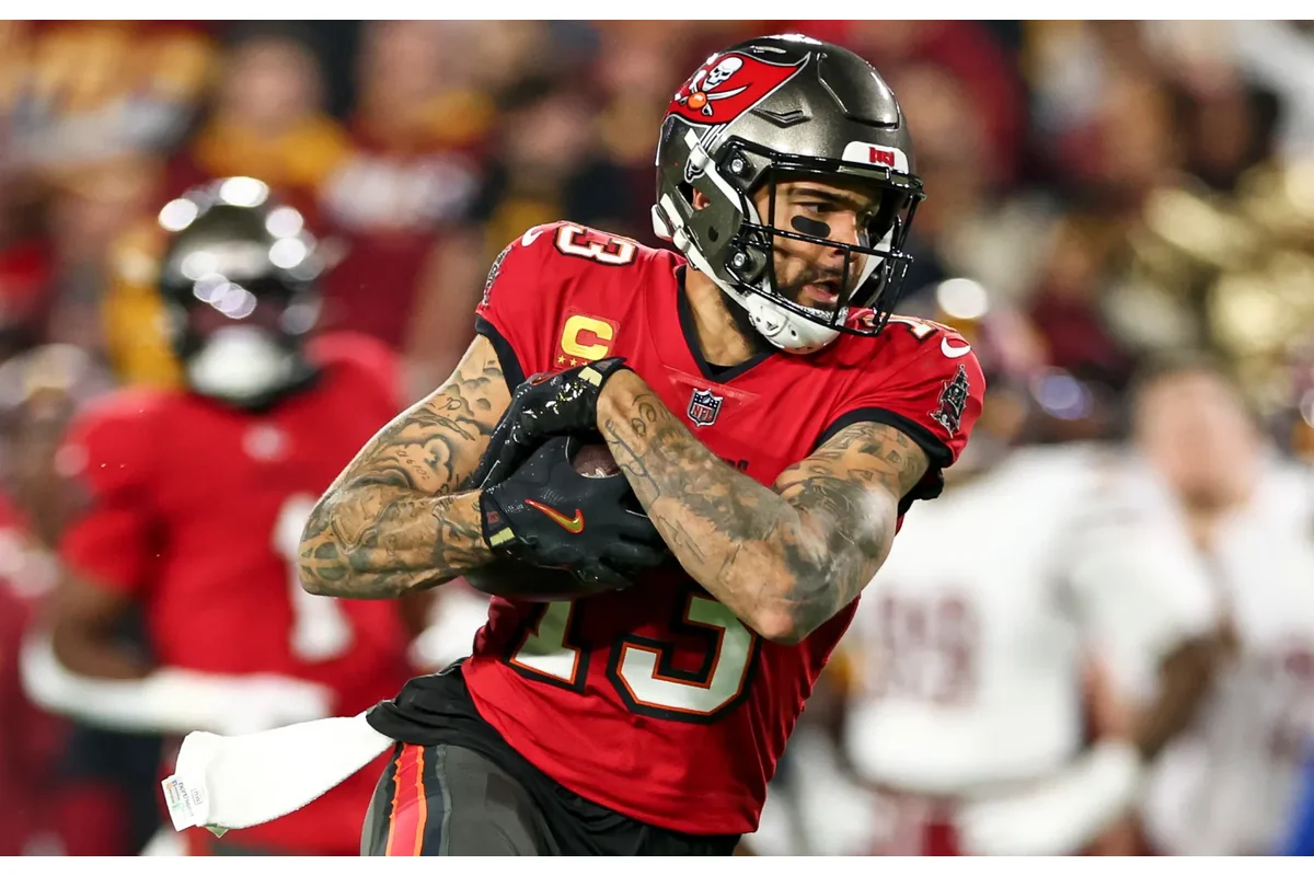 Mike Evans