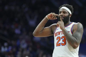 Mitchell Robinson Rejects Underhand Free Throws Despite Struggles