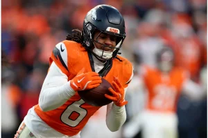 Cowboys Sign P.J. Locke to Surprising $5M One-Year Deal