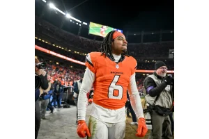 Why P.J. Locke Chose Cowboys Over Broncos for Starting Role