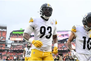 Pittsburgh Steelers Secure Rico Dowdle in $12M Deal