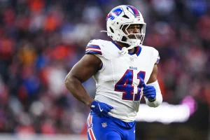 Reggie Gilliam Joins Patriots in $12M 3-Year Deal