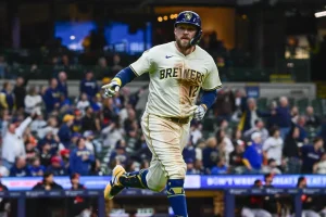 Rhys Hoskins Signing Could Shift Guardians’ 2026 Lineup Power