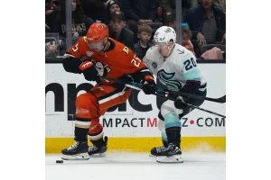 Ducks Secure Ryan Poehling with Key 4-Year Contract Extension