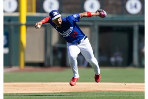 Santiago Espinal’s Spring Surge Forces Dodgers’ Roster Move
