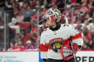 Hamilton Shines with Goal Against Sergei Bobrovsky’s Defense