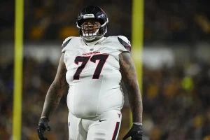 Texans Re-Sign Trent Brown on One-Year, $7M Deal
