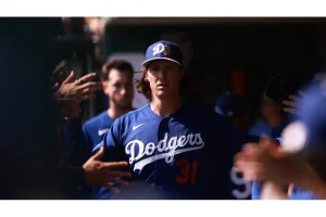 Emmett Sheehan vs. Tyler Glasnow: Who’s Best for Fantasy 2026?