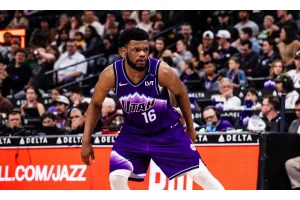 Deron Williams Defends Utah Jazz Fans Against Racism Claims
