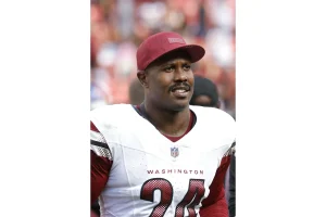 Von Miller Makes Bold Pitch for Broncos Return at Combine