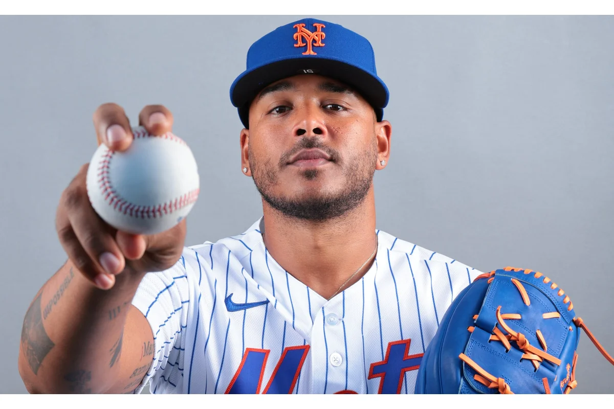 MLB