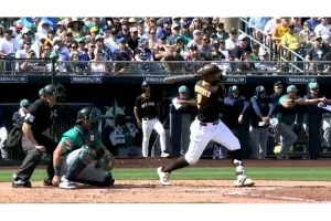 Xander Bogaerts Nears Huge Career Milestones at Shortstop