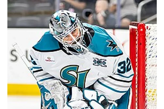 Image of Aaron Dell