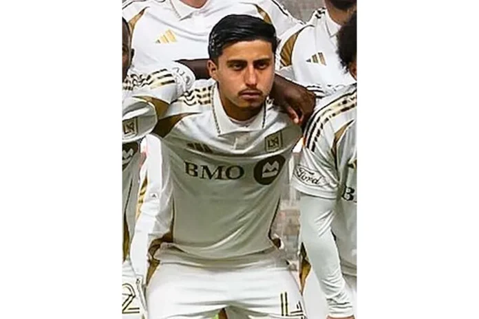 Image of Adam Saldaña