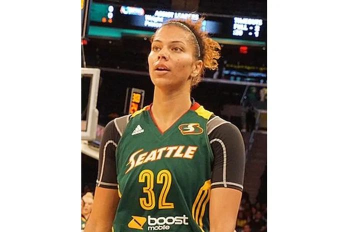 Image of Alysha Clark