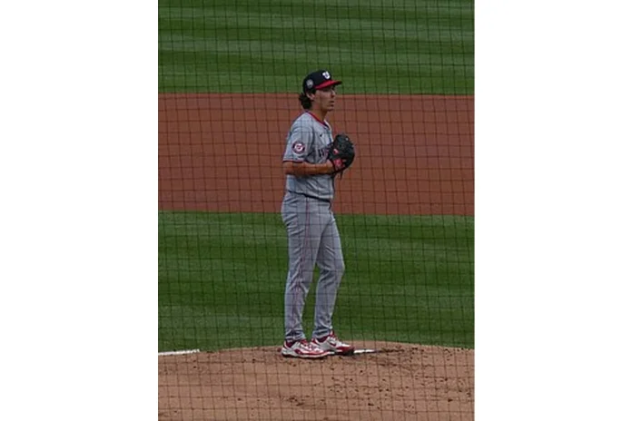 Image of Andrew Alvarez