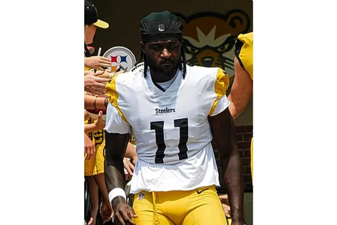 Image of Brandon Johnson