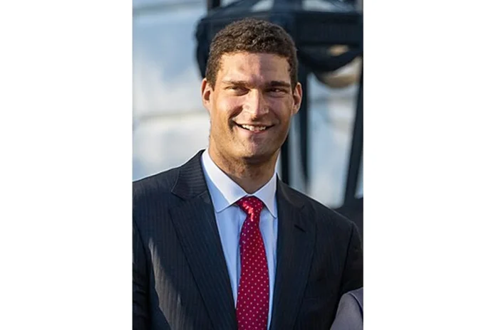Image of Brook Lopez