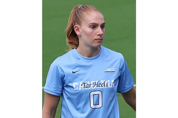 Image of Clare Gagne