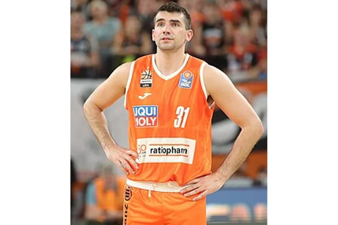 Image of Dakota Mathias