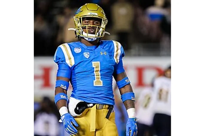 Image of Darnay Holmes
