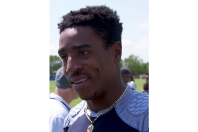 Image of Dez Fitzpatrick